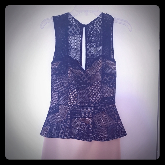 Dress - Picture 1 of 2